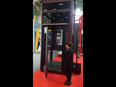 Closed Type Disabled Platform