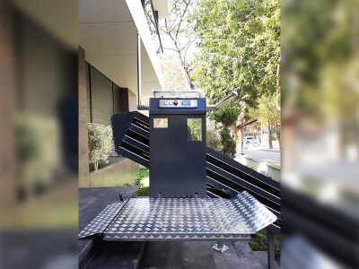 Лестничные подъемники для инвалидов прямого типа