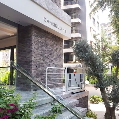 نوع مقص المصاعد المعوقين