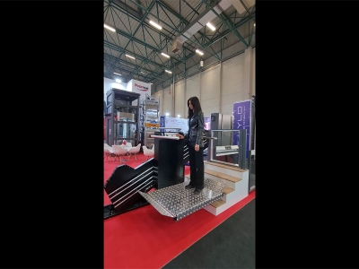 Horizontal Type Disabled Elevator